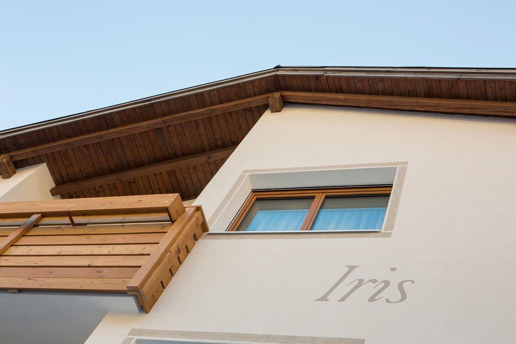 Ciasa Iris Hotel Colfosco Luaran gambar