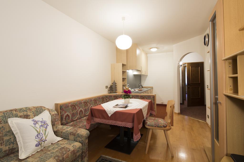 Ciasa Iris Hotel Colfosco Luaran gambar