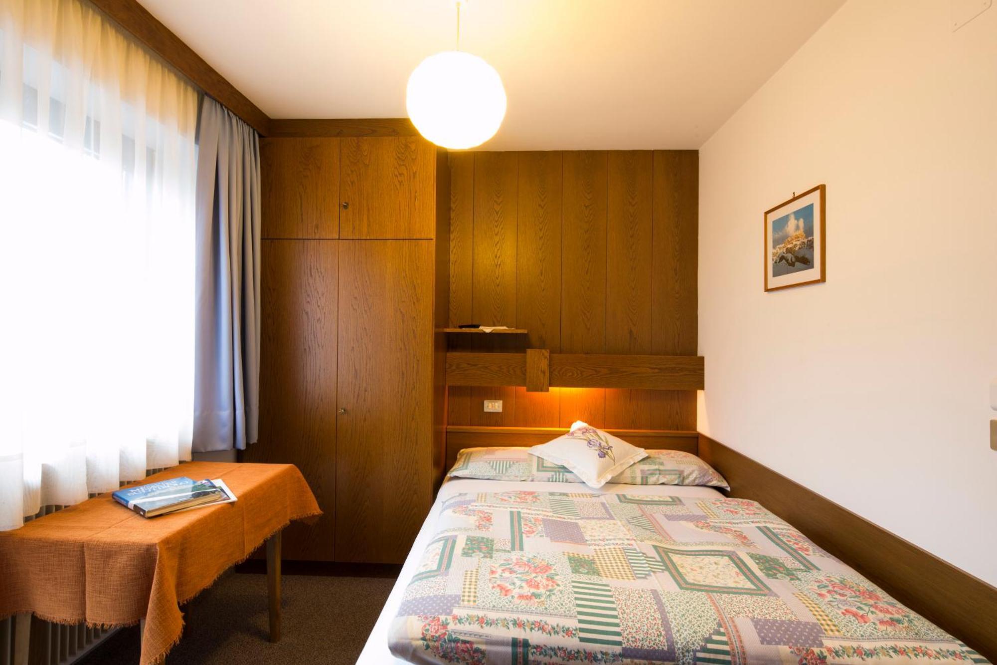 Ciasa Iris Hotel Colfosco Luaran gambar