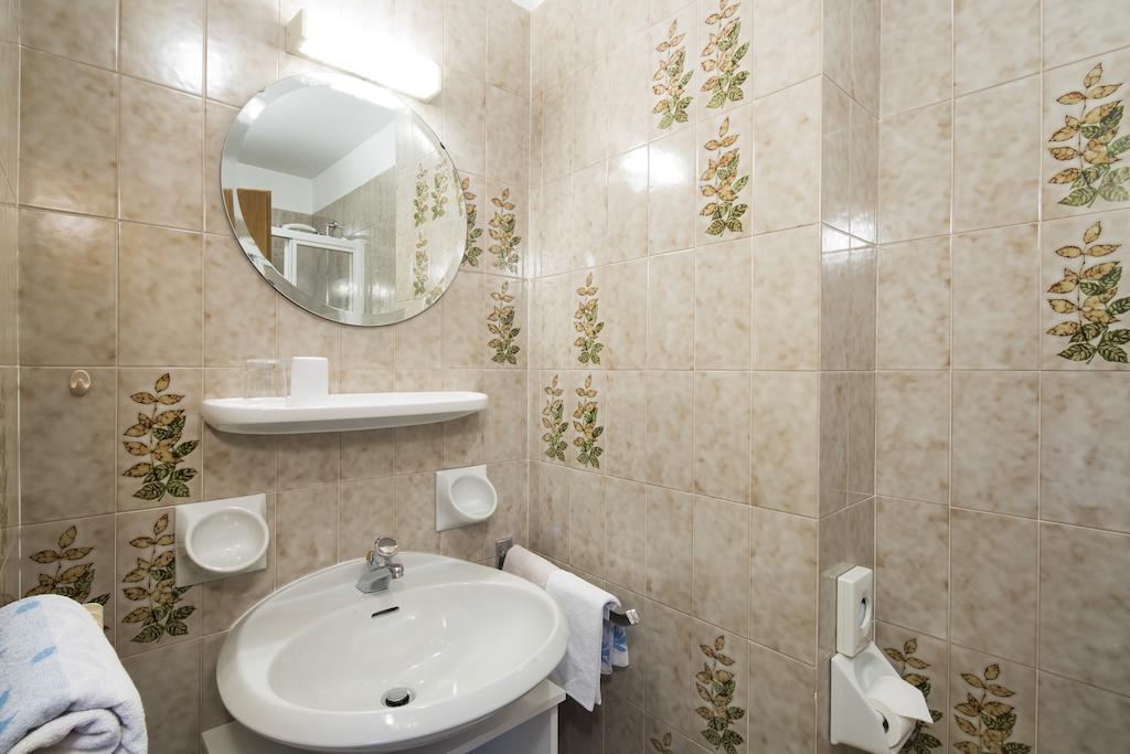 Ciasa Iris Hotel Colfosco Bilik gambar
