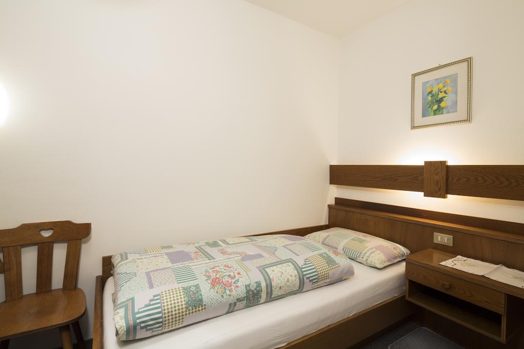 Ciasa Iris Hotel Colfosco Bilik gambar